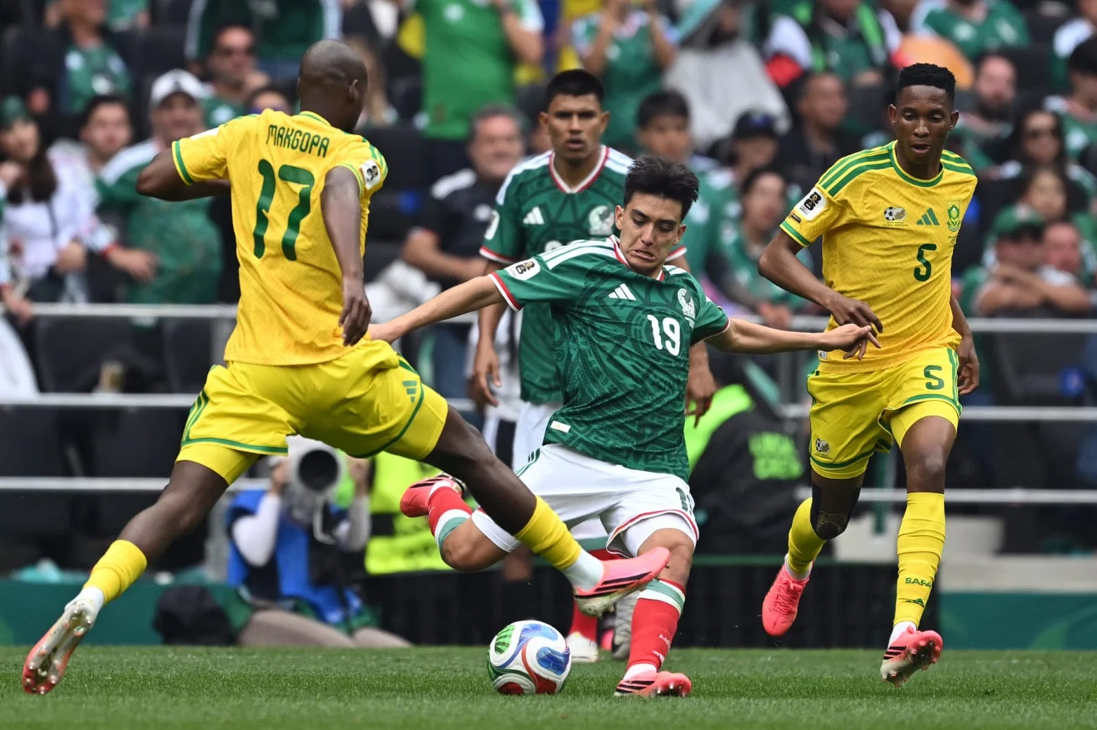 World Cup kicks off with co-hosts Mexico taking early advantage