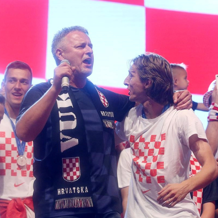 ŠVEDSKI EXPRESSEN KRITIZIRA MODRIĆA: “Junak na terenu, mračnjak izvan njega”