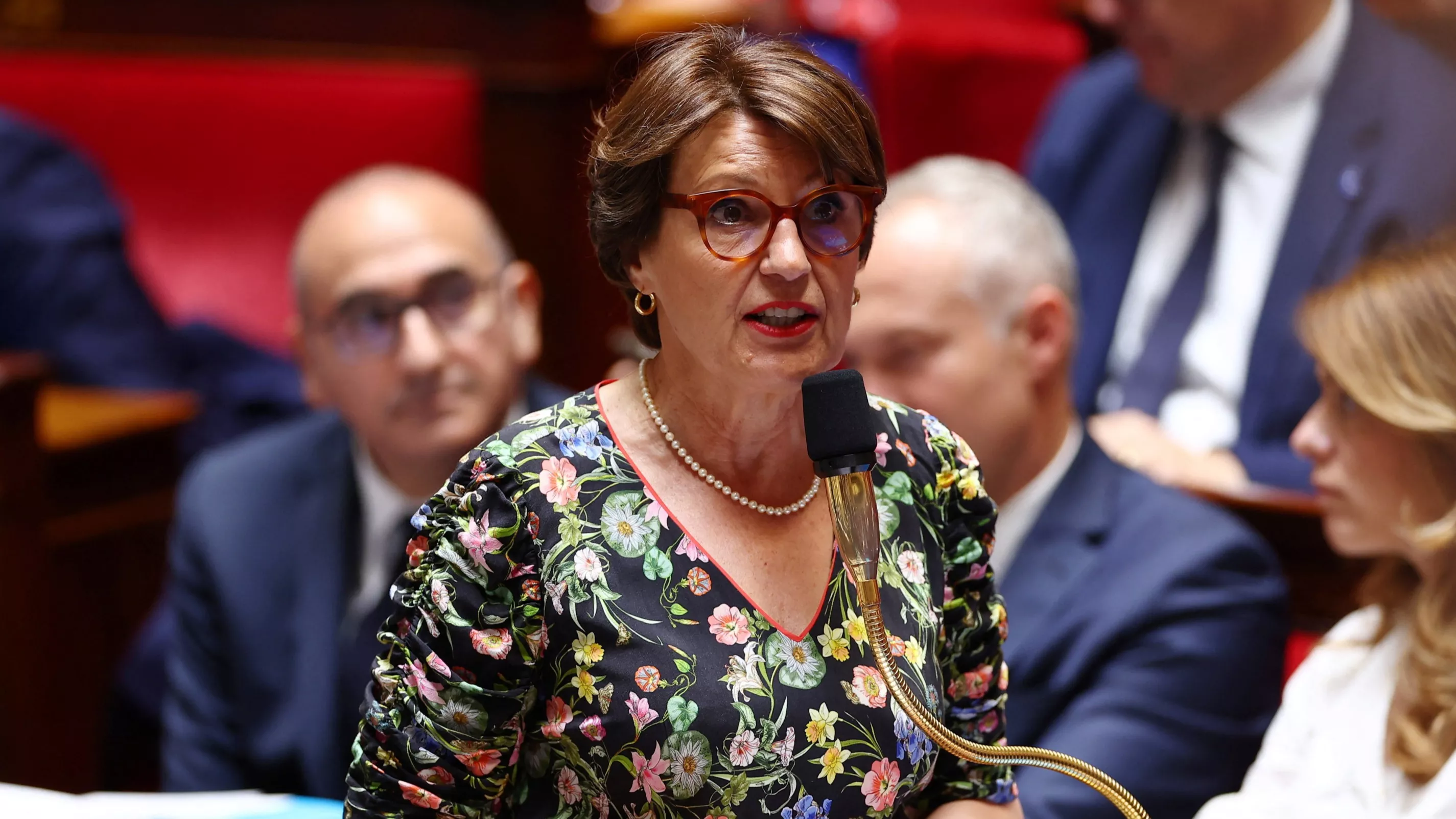 Loi d’urgence agricole : Annie Genevard se dit «très satisfaite» après l’adoption du texte controversé à l’Assemblée