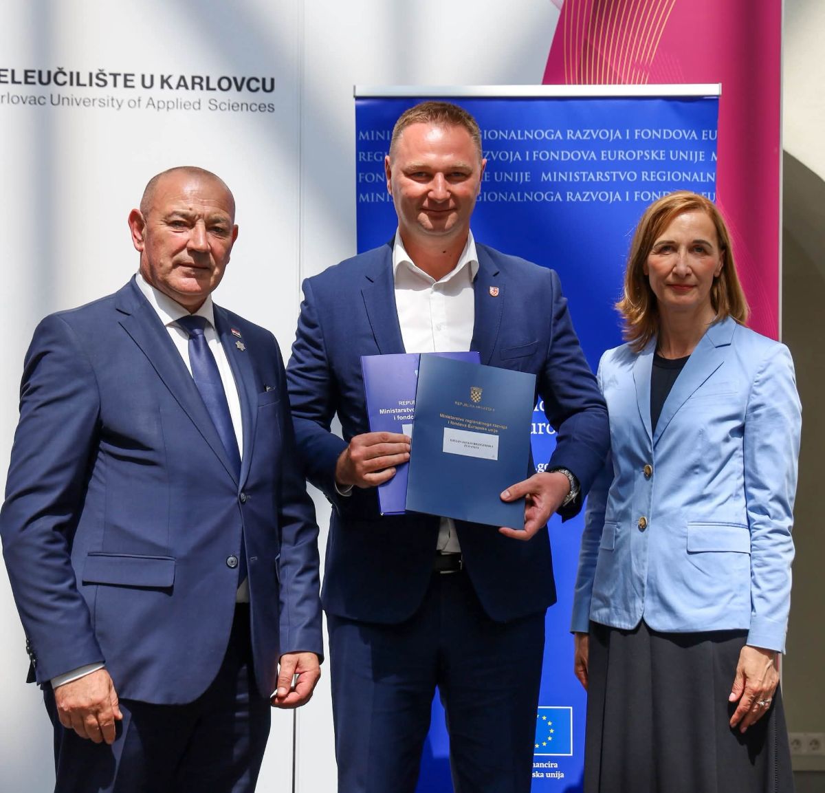 Župan Marko Marušić potpisao Ugovor za obnovu sportske dvorane u Siraču