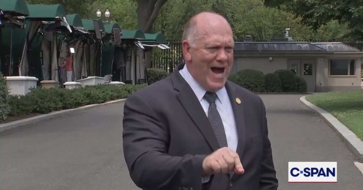 WATCH: Border Czar Tom Homan GOES OFF on Reporters Smearing ICE Agents Over Deadly Shootings Then Storms Off – “I’m Afraid That We’re Going to Bury an ICE Agent”
