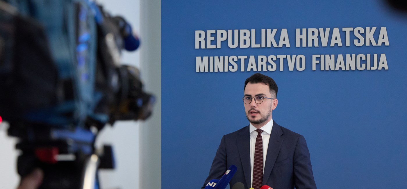 BULE Oporba sije paniku, a Vlada provodi mjere za suzbijanje inflacije