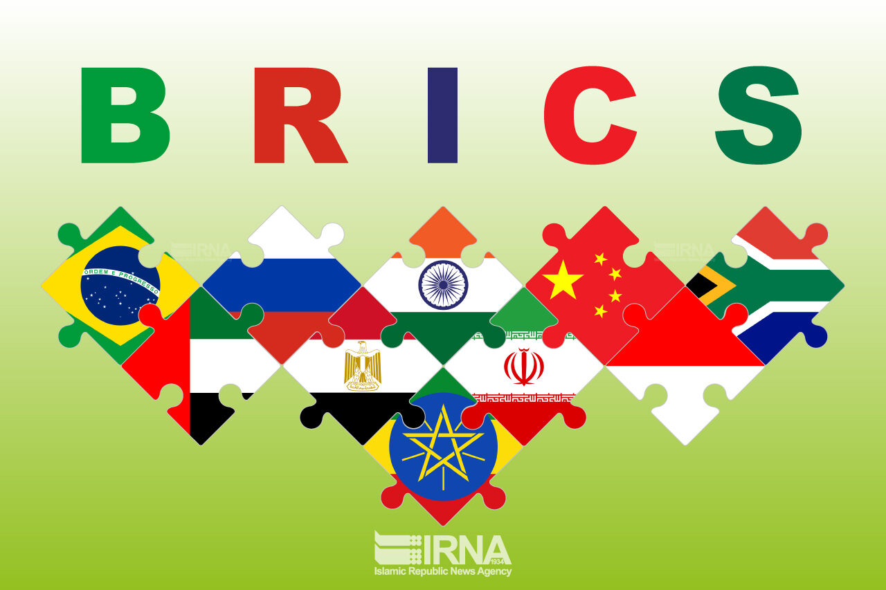 Iran, India agree to facilitate medical and pharmaceutical cooperation at BRICS meeting
