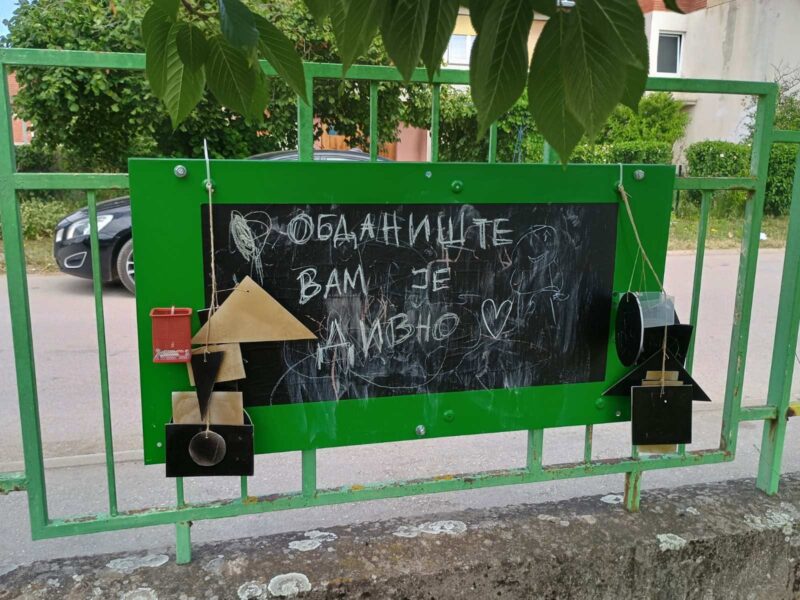 FOTO: „Obdanište vam je divno“ – poruka koja je ulepšala dan zaposlenima u Poletarcu