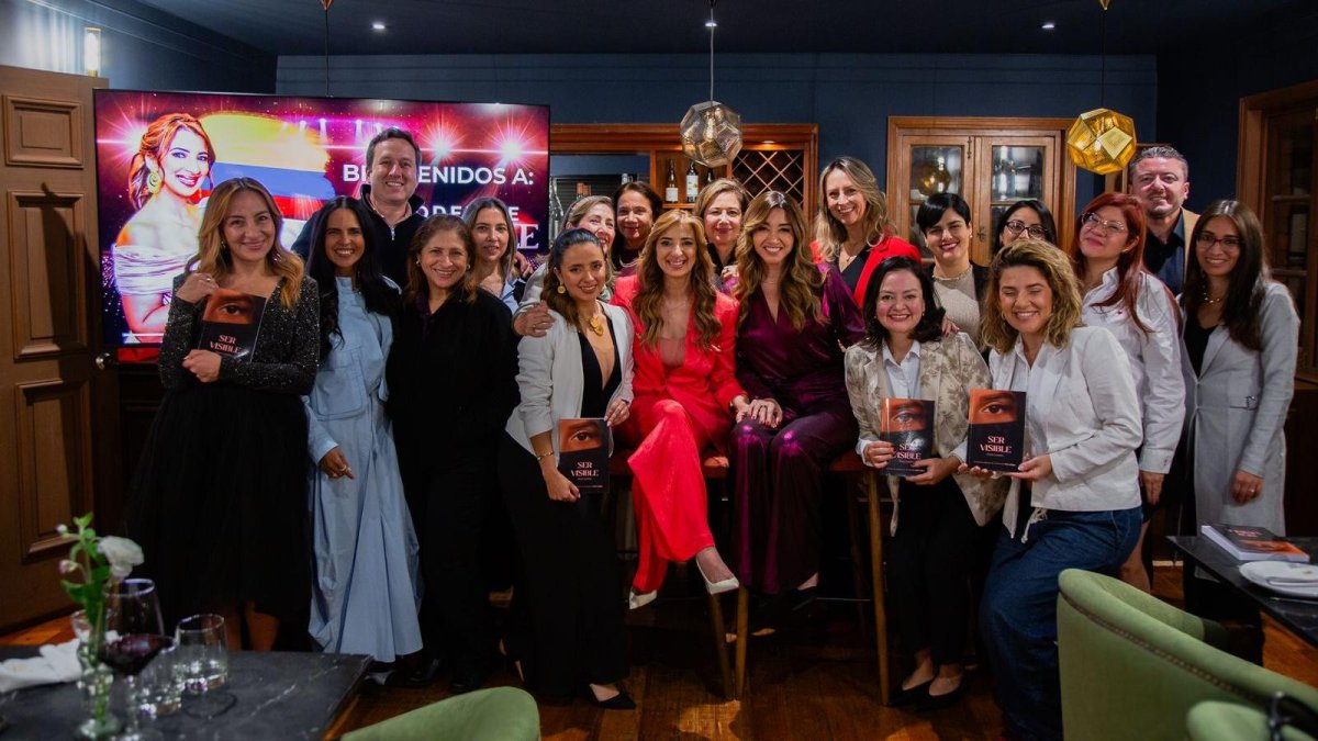 
                Gisel Castillo presenta su libro “Ser visible”
            