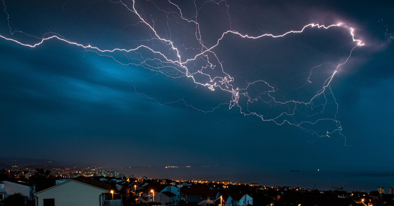 Meteorologinja: ‘U utorak će biti još više nevremena‘; Evo koje će regije biti najpogođenije